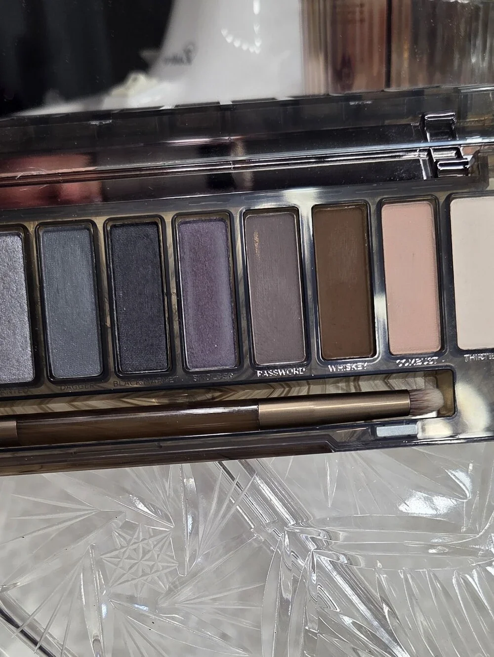 Urban Decay Naked Smoky Eyeshadow Palette Discontinued 12 Shades + Brush
